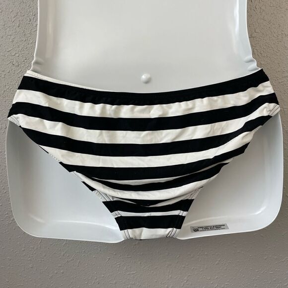 NWT MICHAEL Michael Kors Black and White Striped Bikini Bottoms XS, S, or L - Picture 3 of 3